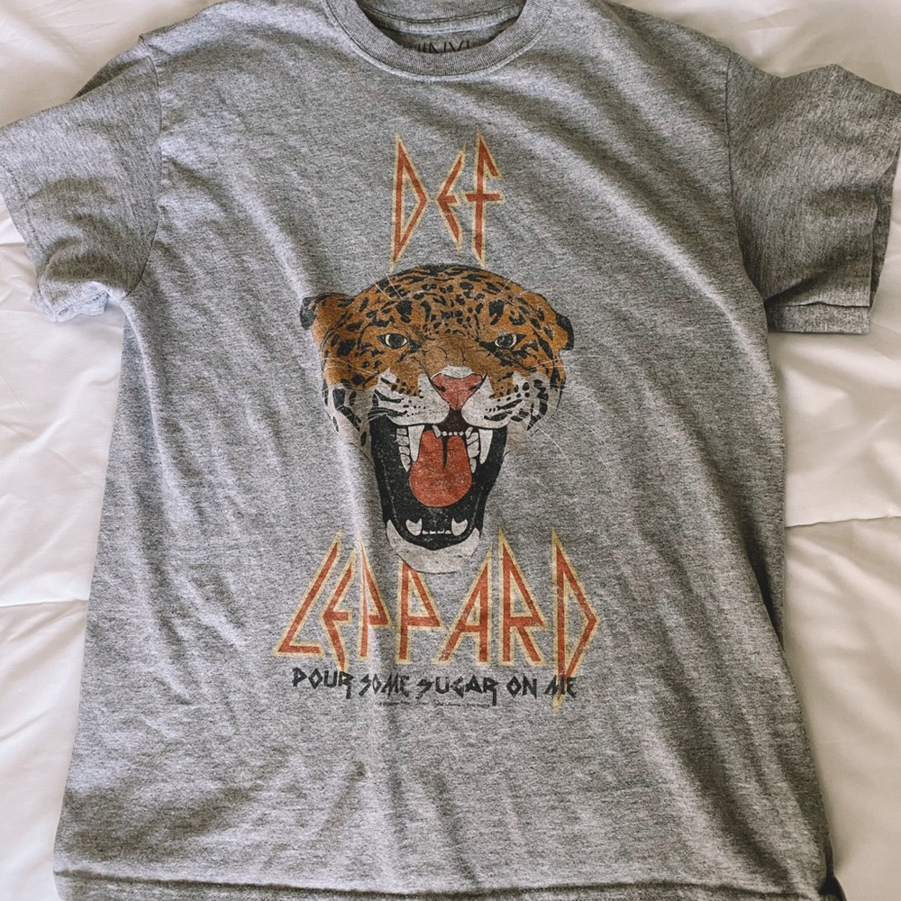 DEF LEPARD band tee